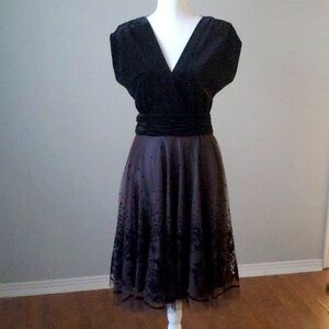 Classic Black Velvet & Mesh Evening Party Dress
